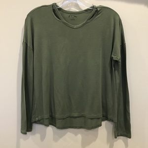 olive tee